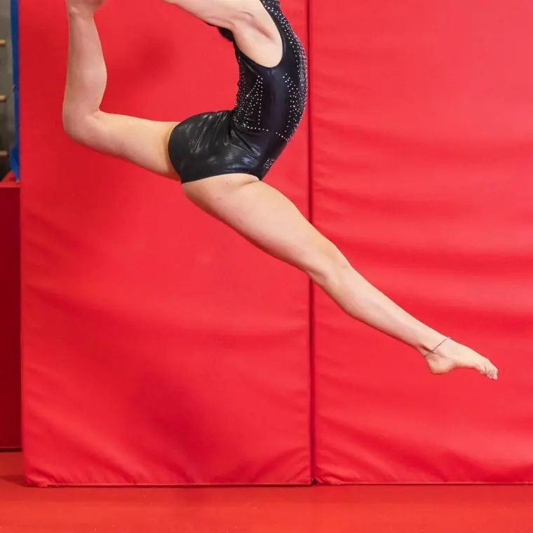 Allenamento di ginnastica artistica all'A.S.D. Ginnastica Artistica Foligno