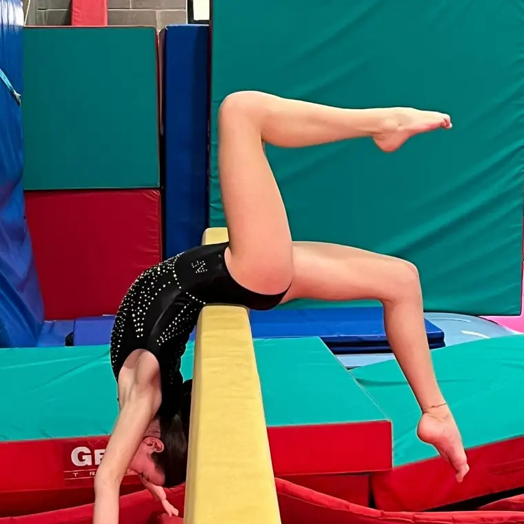 Allenamento di ginnastica artistica all'A.S.D. Ginnastica Artistica Foligno