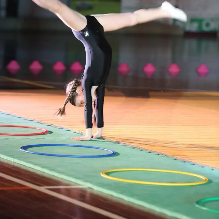 Allenamento di ginnastica artistica all'A.S.D. Ginnastica Artistica Foligno